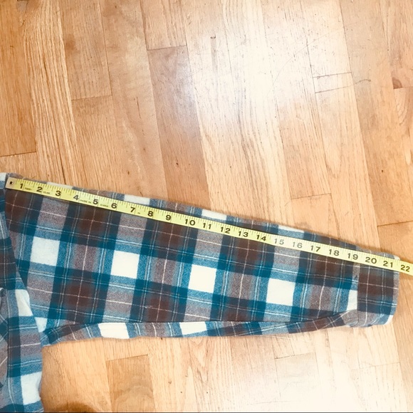 Vintage Men’s Blue Pendleton Shirt - Picture 5 of 11